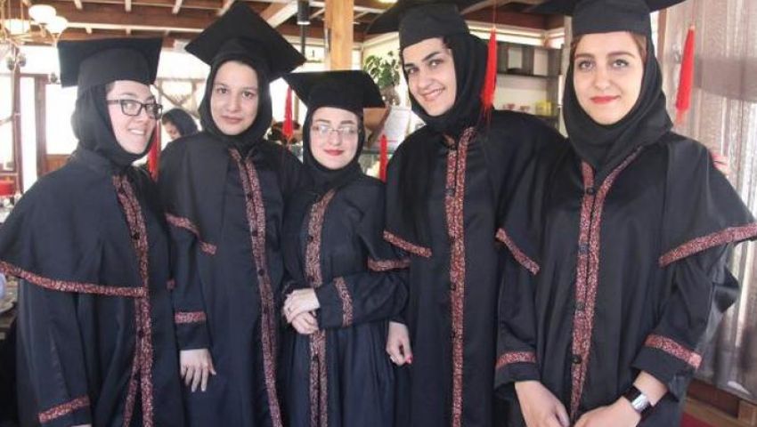 انتخابات إيران.. النساء تحلم بالحرية وليس الرئاسة