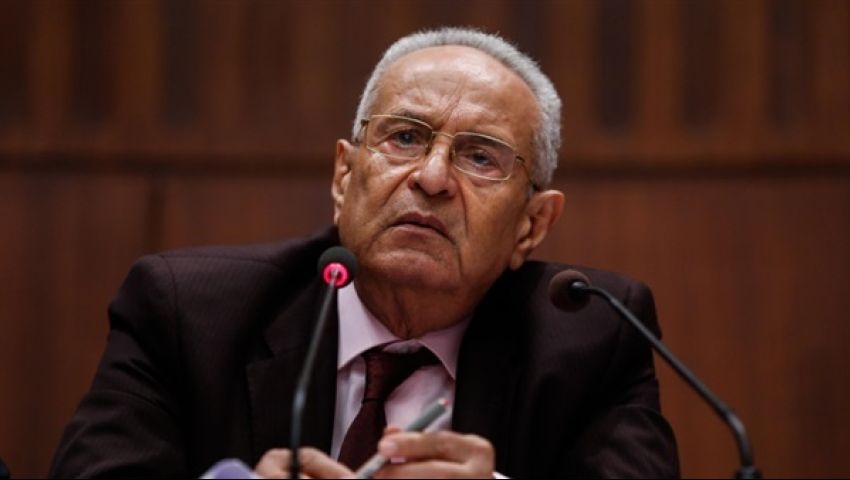 تغليظ عقوبة التعدي على الموظف العام.. ردع أم استبداد؟