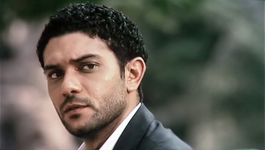 آسر ياسين يكشف سبب حملة التحية العسكرية