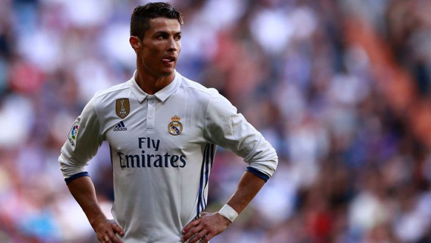 بالصورة| رونالدو يتضامن مع مسلمي الروهينجا بهذا التصرف
