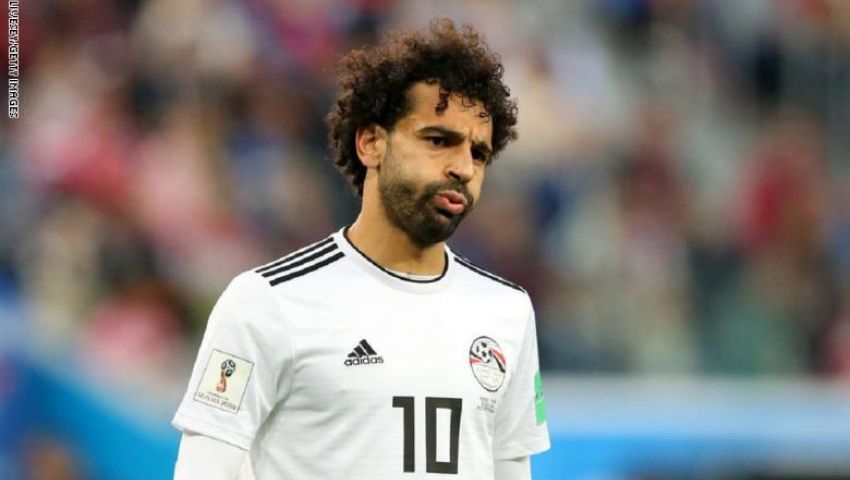 بينهم فنانون ورياضيون.. مشاهير يدعمون «محمد صلاح» في أزمته مع اتحاد الكرة