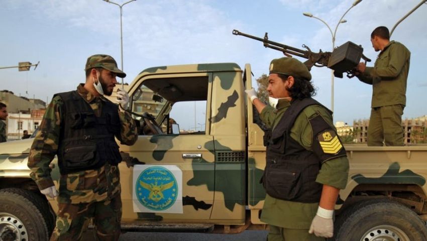 تفاصيل المواجهات الأخيرة بين حفتر والسراج في ليبيا