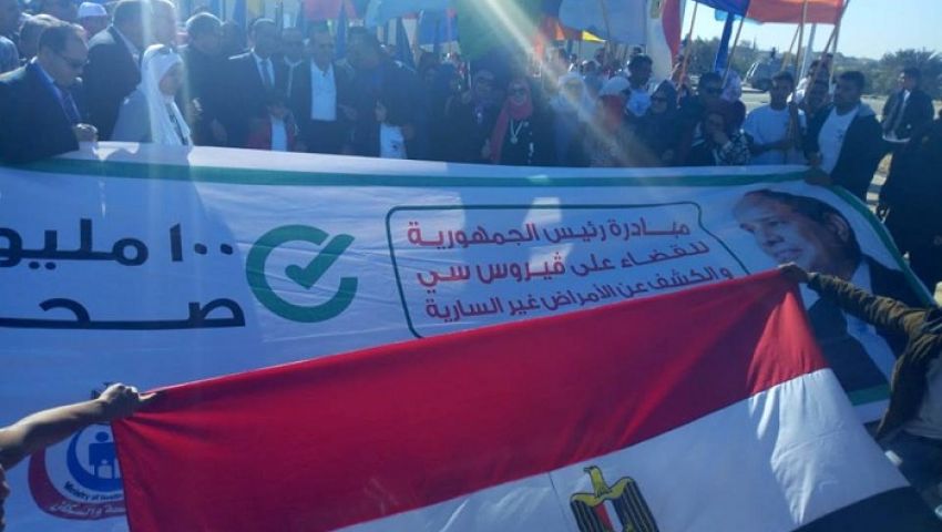 الصحة: فحص 705 أجانب بمبادرة «100 مليون صحة» وصرف العلاج بالمجان