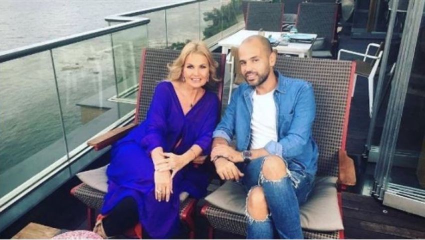فيديو| حالة سيئة وضياع الصوت.. تطورات إصابة أبو ويسرا بكورونا