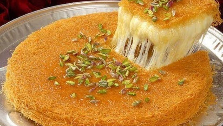 طريقة عمل الكنافة بالقشطة