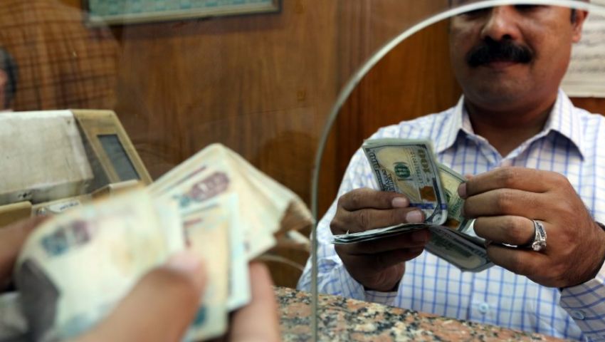 بنهاية تعاملات البنوك.. الدولار يستقر عند 19.25 جنيه في HSBC
