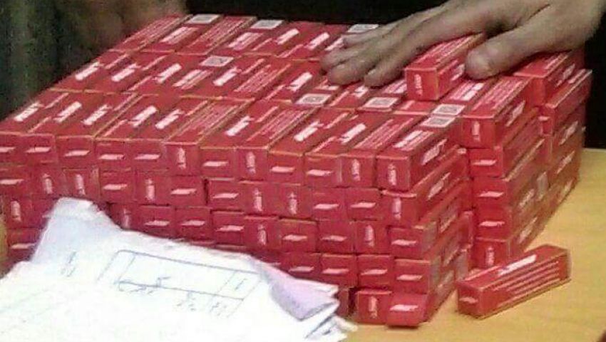 إحباط محاولة تهريب بطاريات بمطار القاهرة