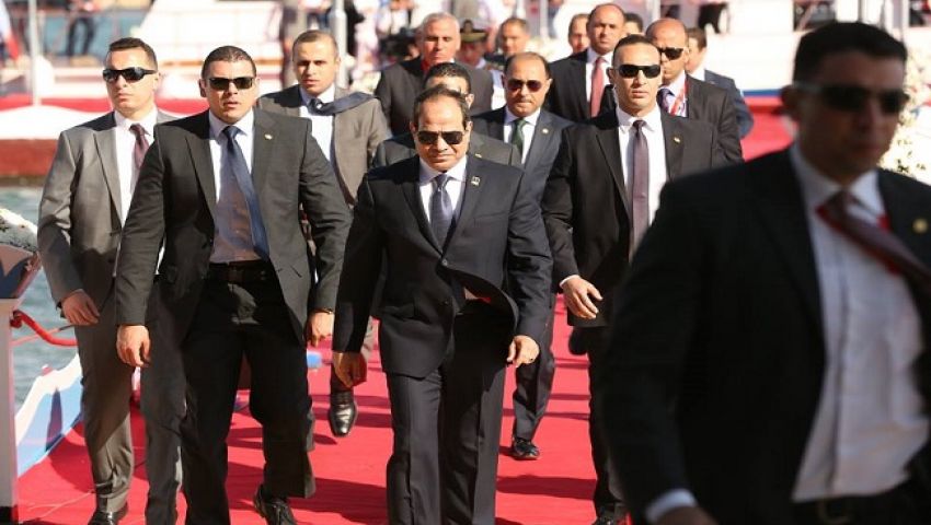 الرئيس السيسي يتفقد نادي الفيروز  بمدينة الإسماعيلية الجديدة
