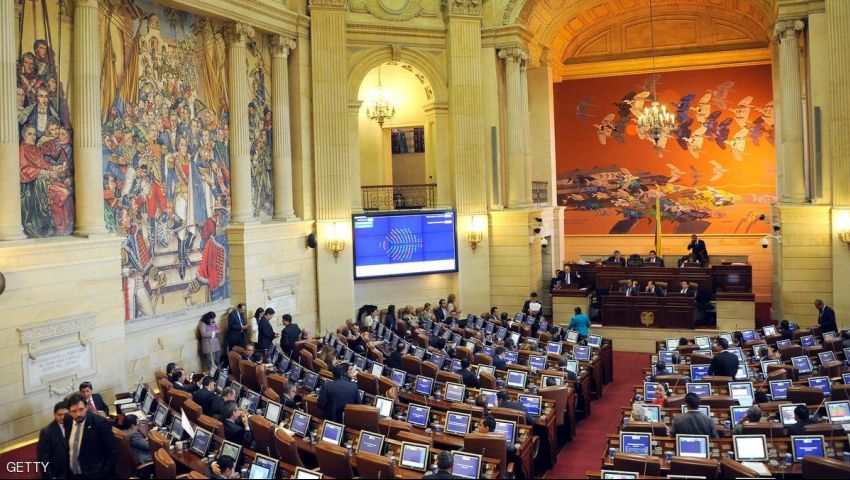  برلمان كولومبيا يصادق على اتفاق فارك  
