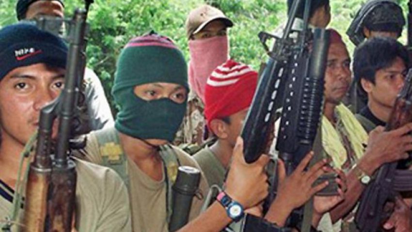 الجيش الفلبيني يقتل قياديا في جماعة أبو سياف