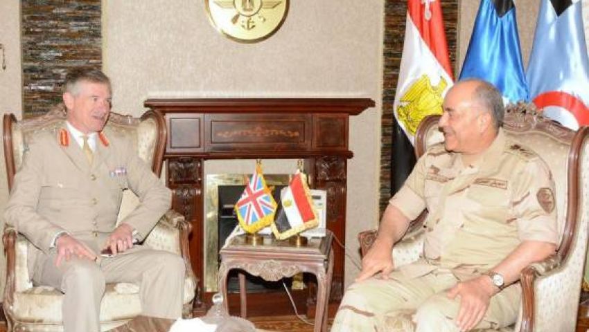 القاهرة تبحث مع واشنطن ولندن الأزمة الليبية