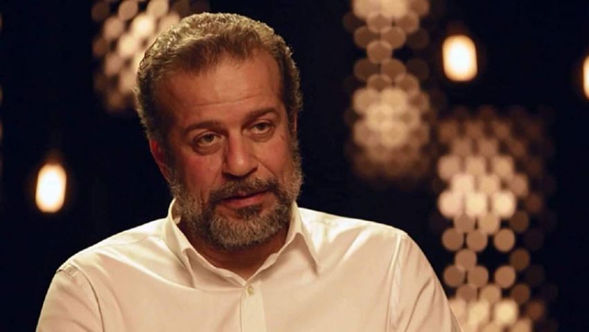 شريف منير لـ منى فاروق: لا تيأسي