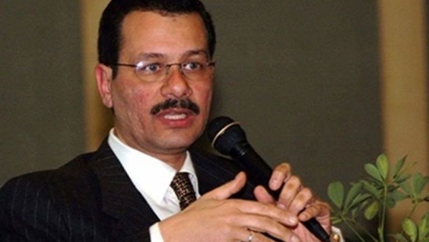 «درويش»: استثمارات صينية في صناعة المنسوجات بالمنطقة الاقتصادية