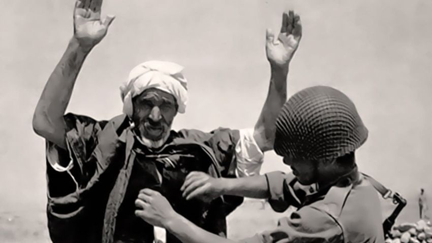 بالصور.. جزائريون يحيون ذكرى مجازر الاستعمار الفرنسي في سطيف