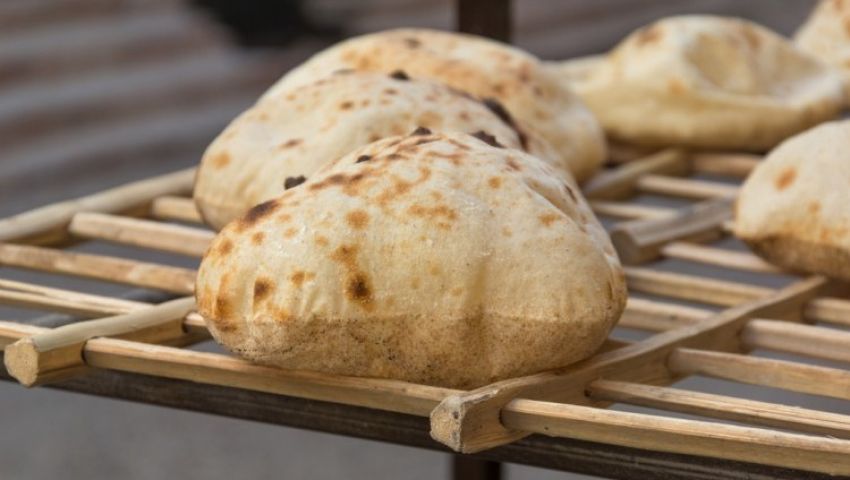  القصة الكاملة لفيديو حشرات الدقيق.. وهكذا تعاملت التموين