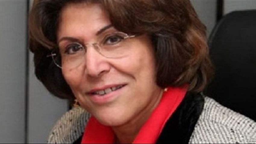 فيديو... الشوباشي للسيسي: اضرب الفاسدين بقوة وإحنا معاك 