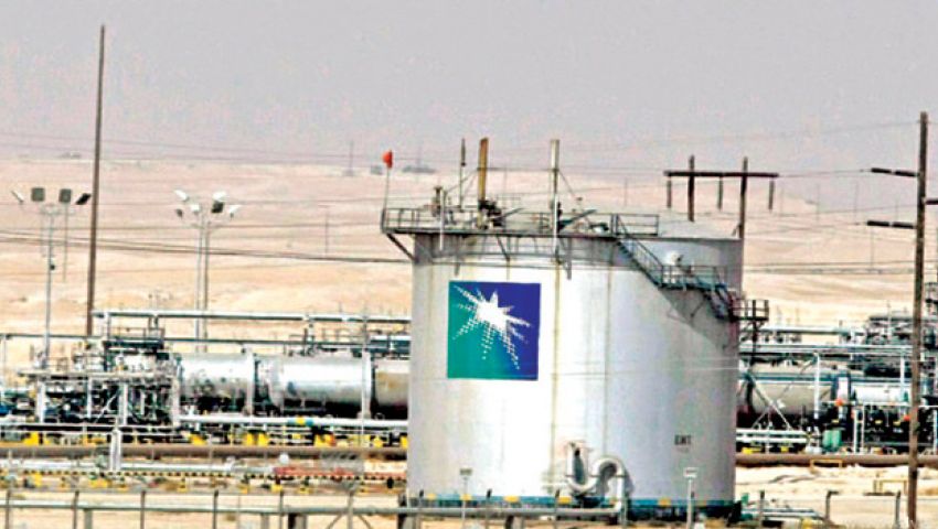 البترول تستقبل 200 ألف طن بنزين من أرامكو السعودية اليوم