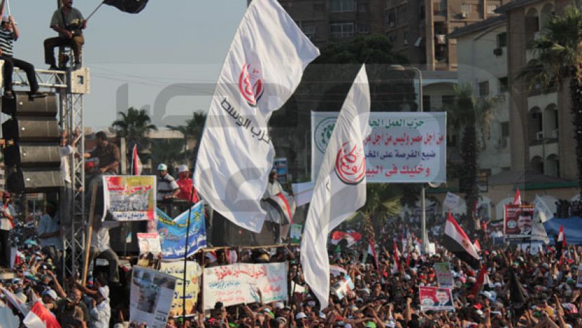  ليبراسيون: هناك انقسام عميق بين أنصار مرسي ومعارضيه